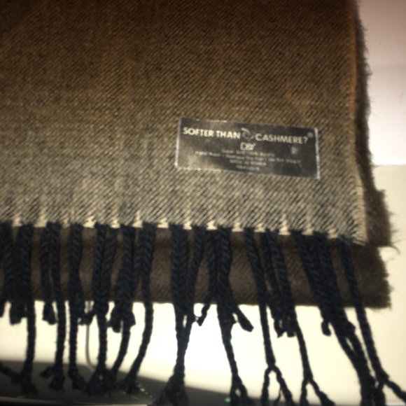 Scarf collection - Picture 5 of 15